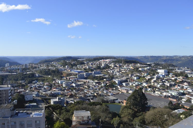 Bento Gonçalves volta a registrar queda na geração de empregos