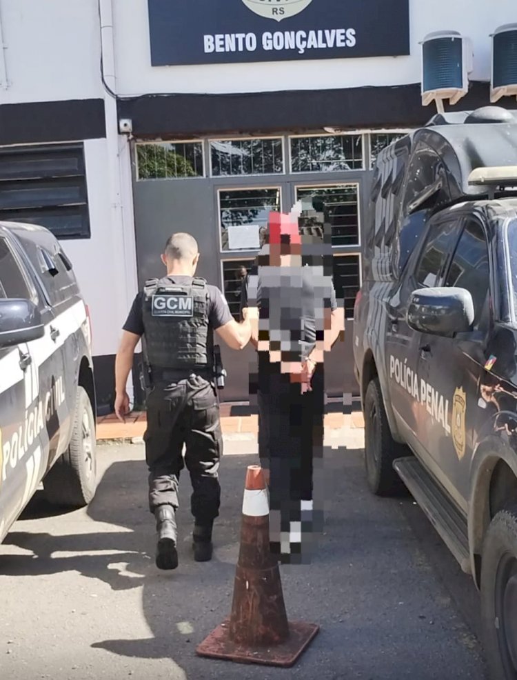 Mulher liga no 153 pedindo Pizza,mas era um grito de socorro